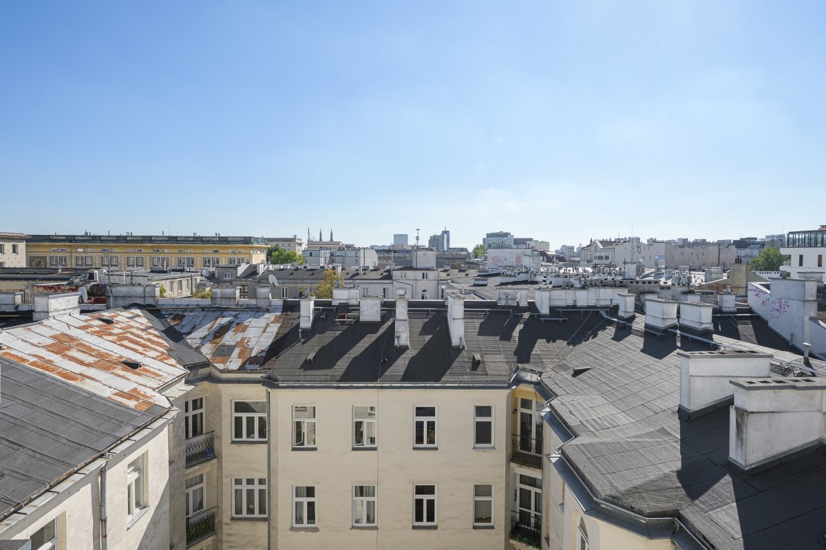 Warszawa · ul. Hoża — 14