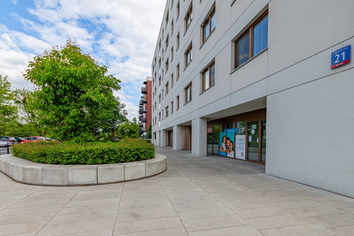 Warszawa · ul. Instalatorów — 20