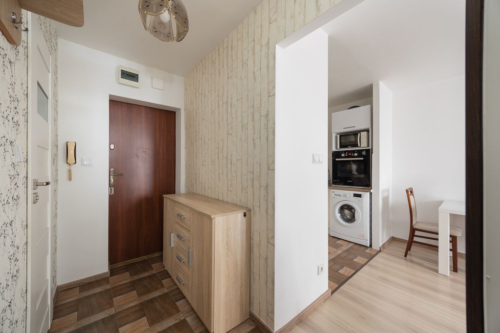 Warszawa · ul. Młynarska — 11