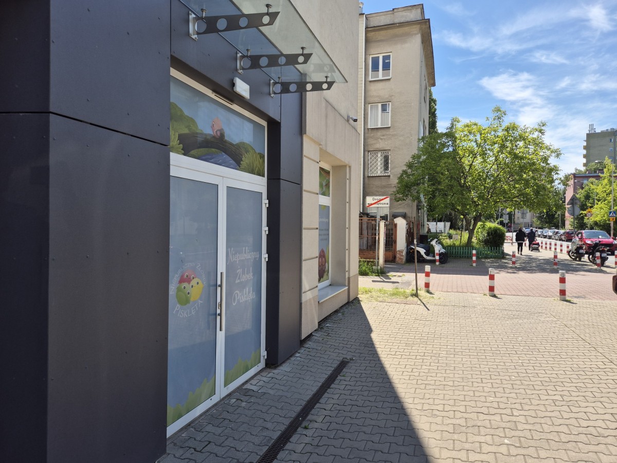 Warszawa · ul. Erazma Ciołka — 2