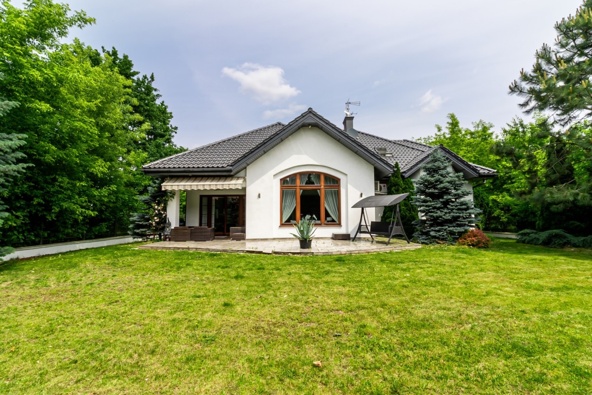 Janów — 18