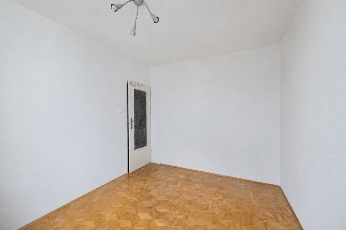 Warszawa · ul. Floriana Znanieckiego — 15