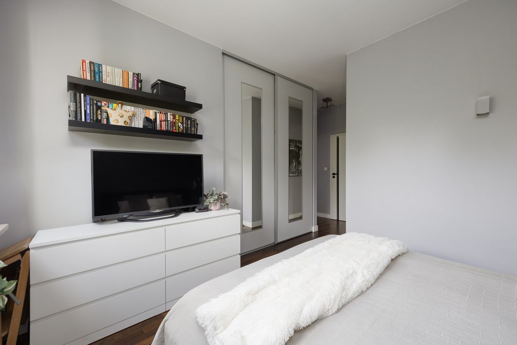Warszawa · ul. Prymasa Augusta Hlonda — 9