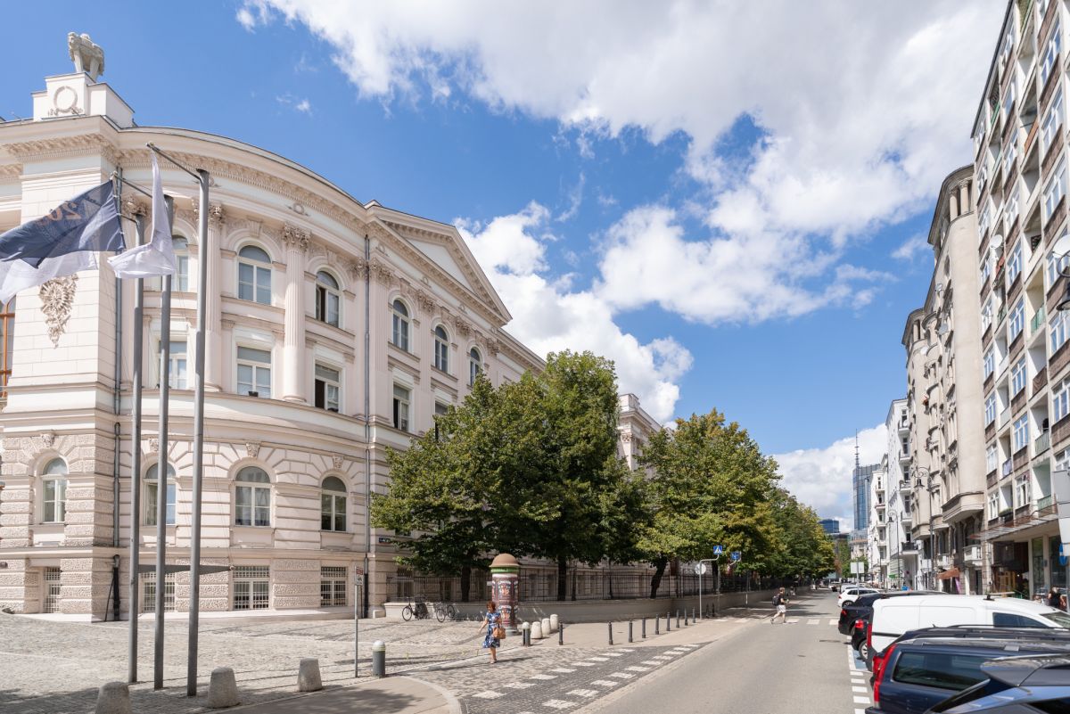 Warszawa · ul. Stanisława Noakowskiego — 20