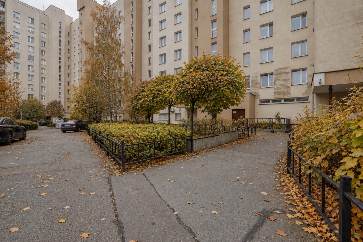 Warszawa · ul. Białostocka — 11