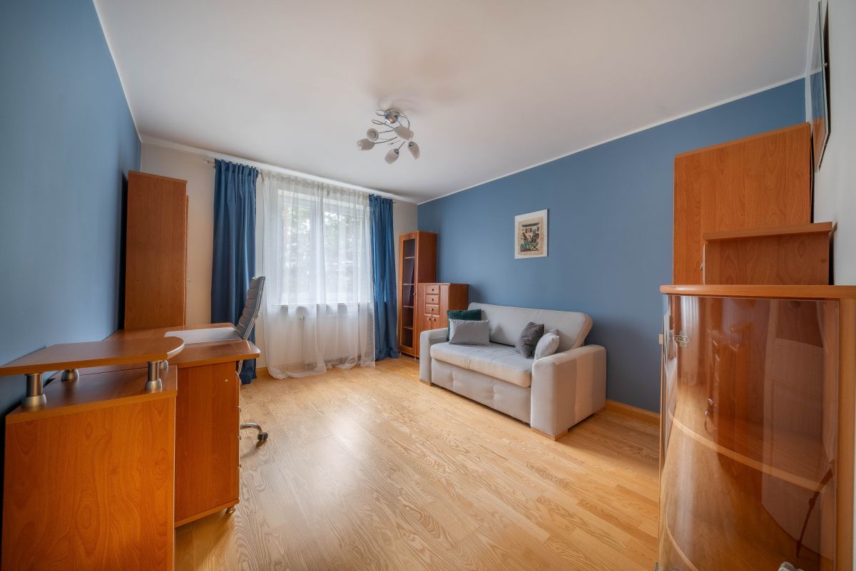 Warszawa · ul. Jana Pawła II — 18