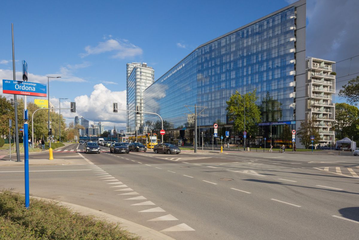 Warszawa · ul. Marcina Kasprzaka — 18