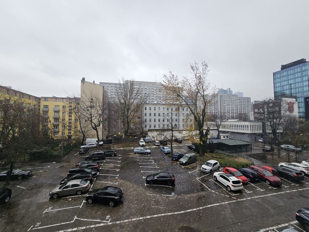 Warszawa · ul. Żelazna — 15