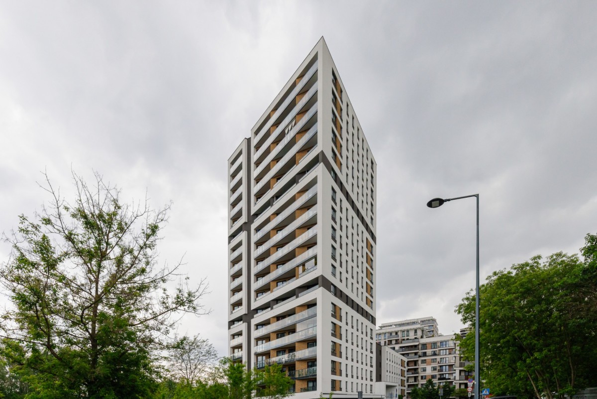 Warszawa · ul. Celownicza — 19