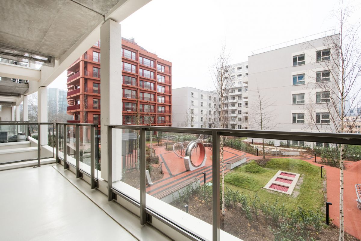 Warszawa · ul. Wołoska — 15