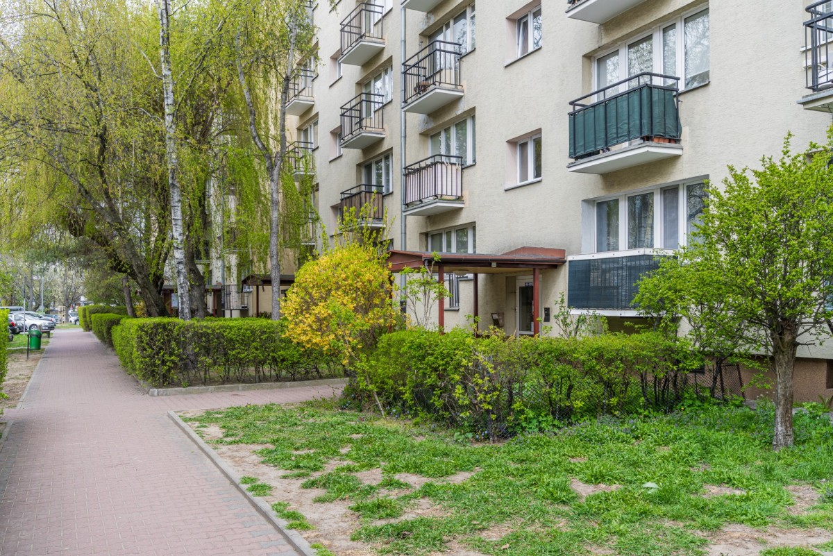 Warszawa · ul. Sewastopolska — 11
