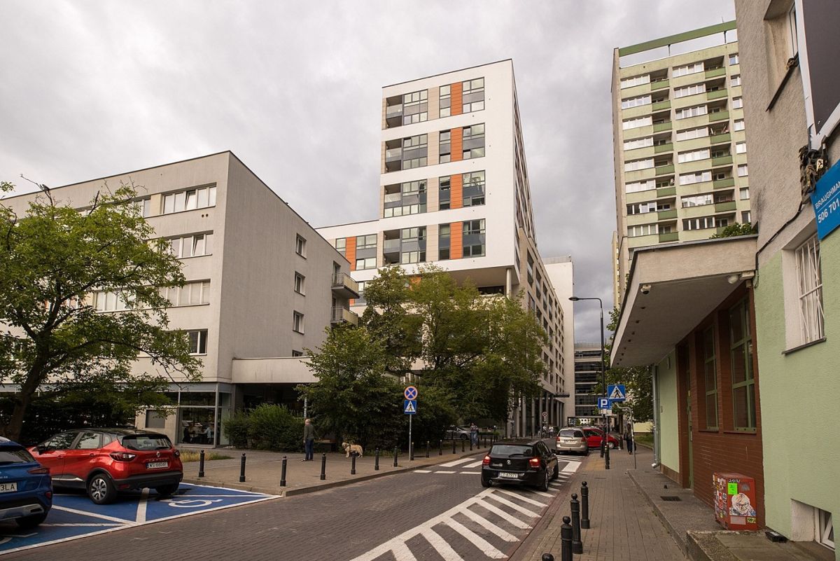 Warszawa · ul. Bagno — 5