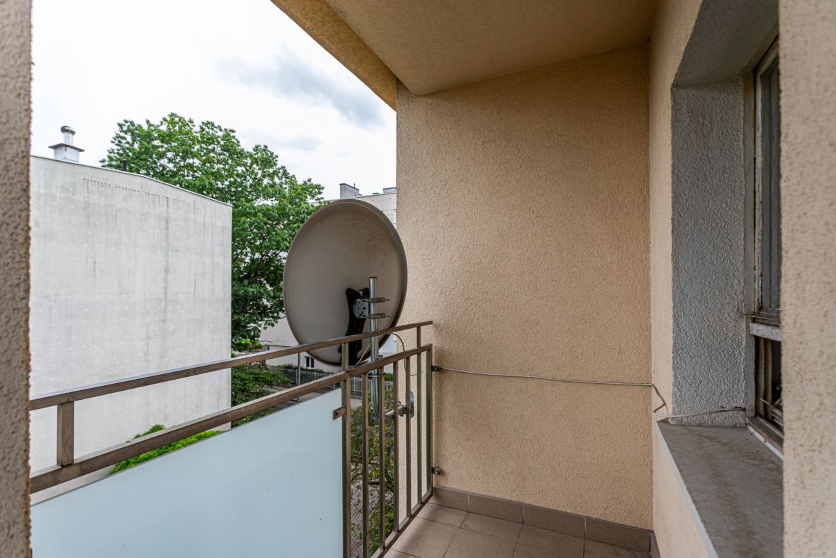 Warszawa · ul. Jana Olbrachta — 12