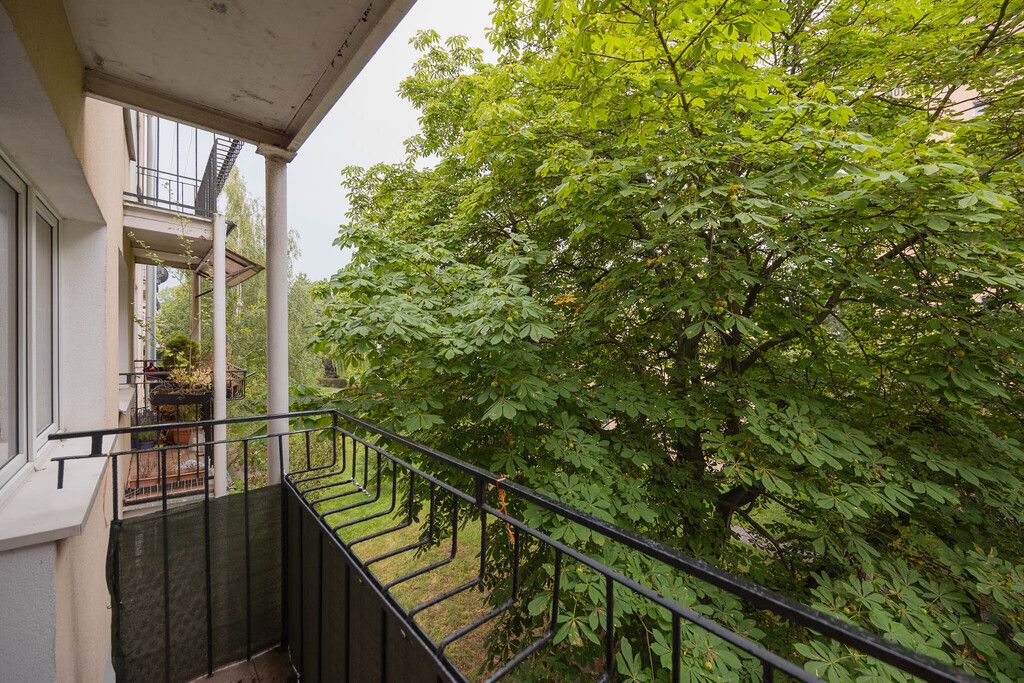 Warszawa · ul. Żwirki i Wigury — 12