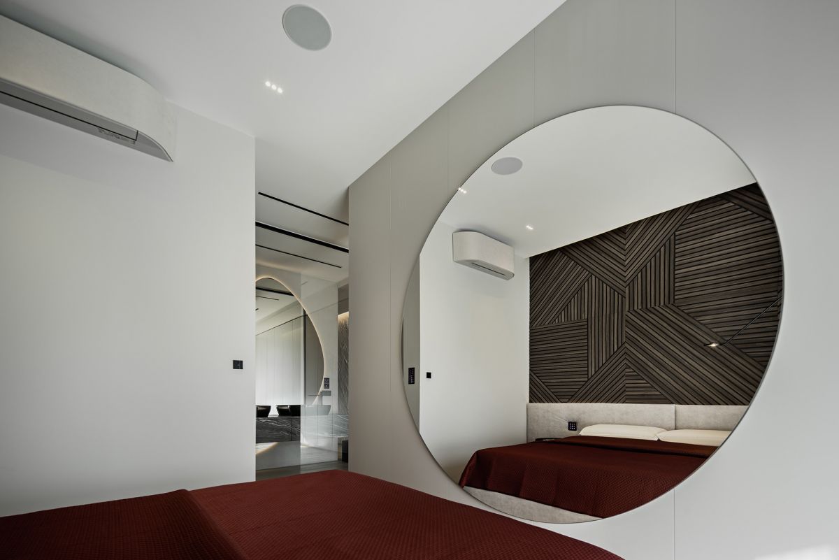 Warszawa · ul. Ostra — 9