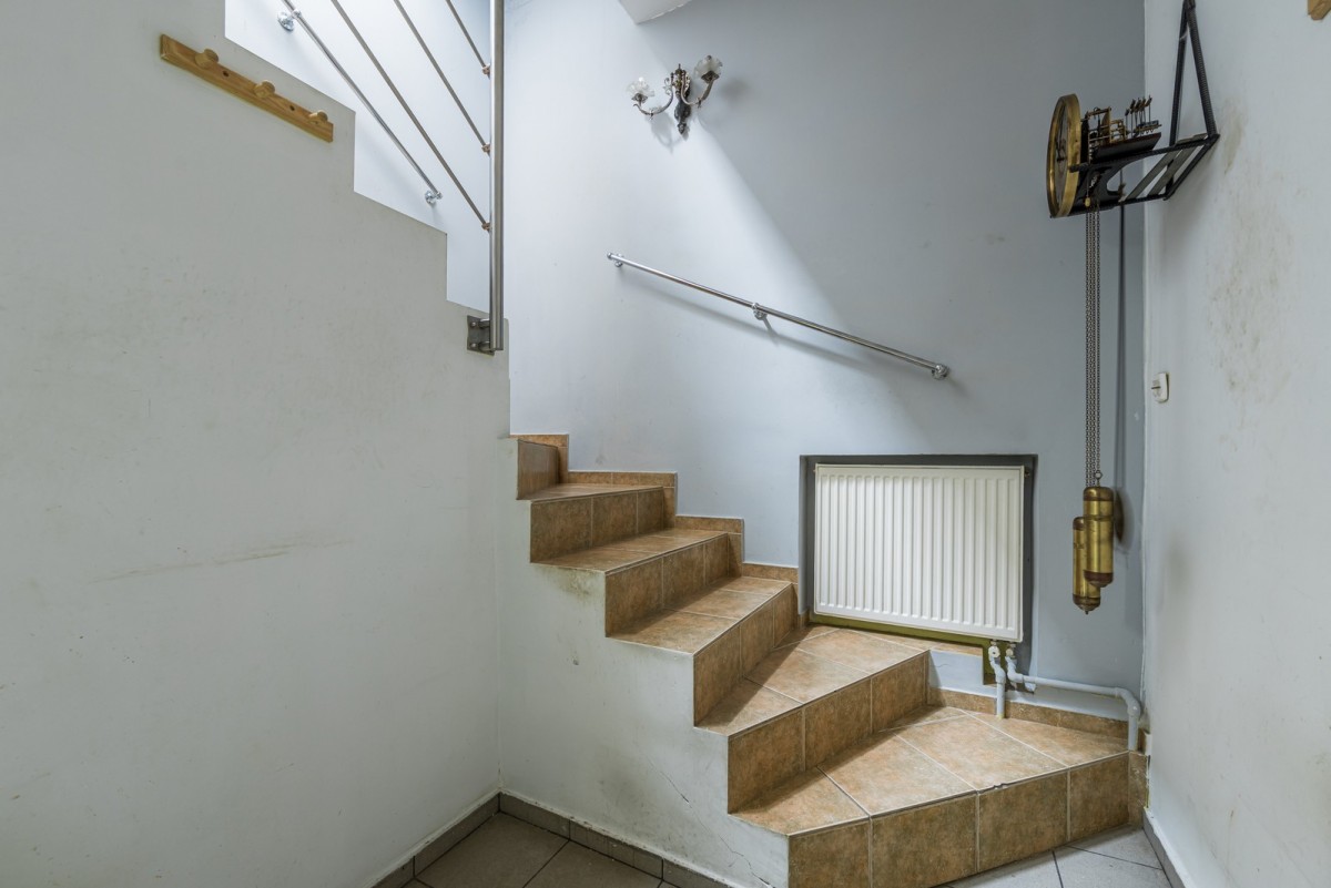 Warszawa · ul. Karola Dickensa — 28
