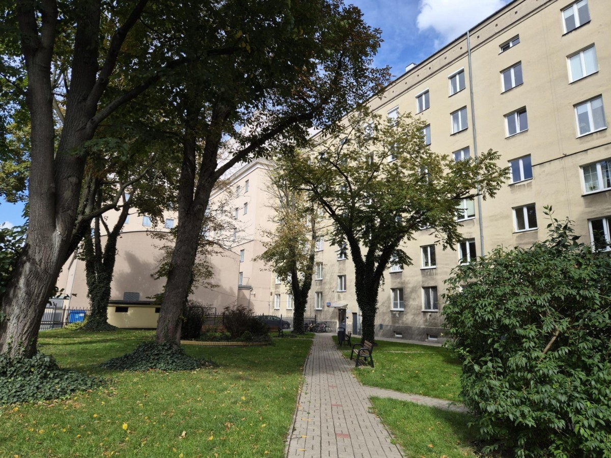 Warszawa — 17