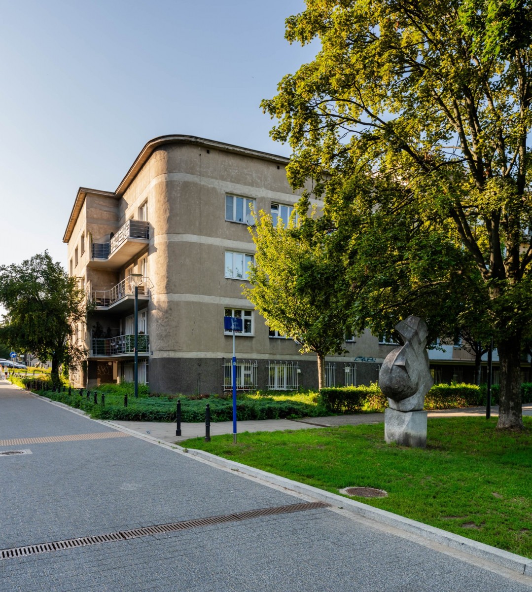 Warszawa · ul. Bugaj — 14