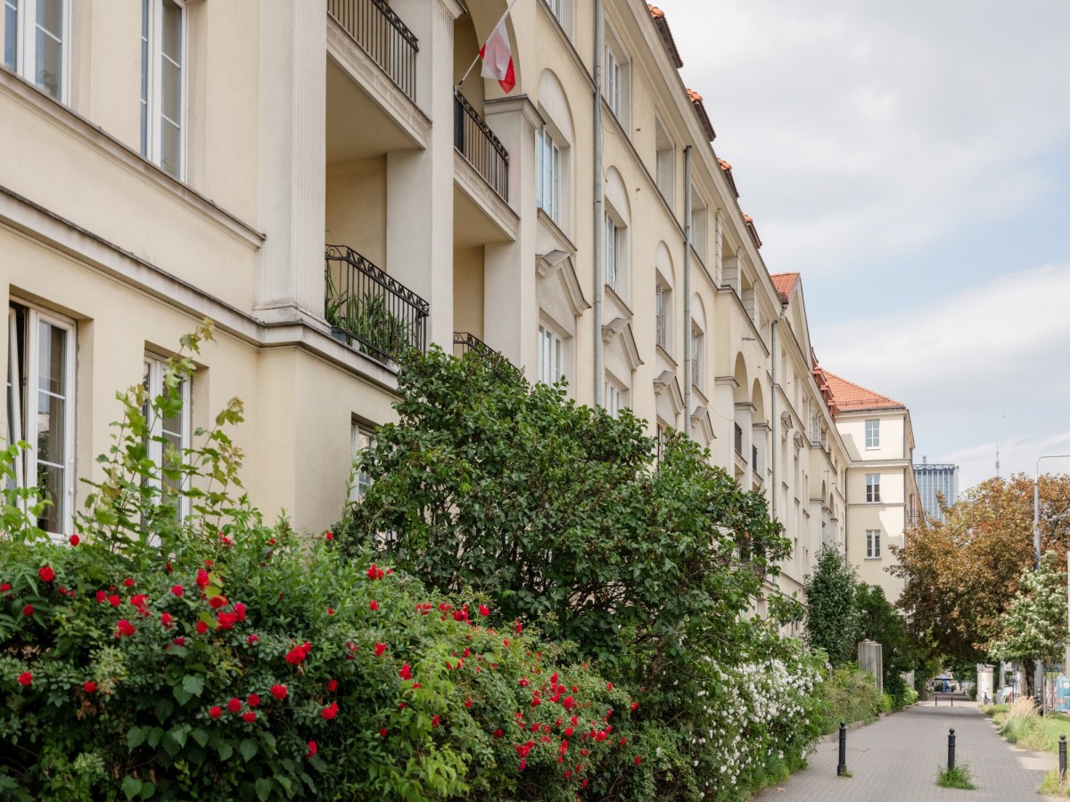 Warszawa · al. Aleja Niepodległości — 16