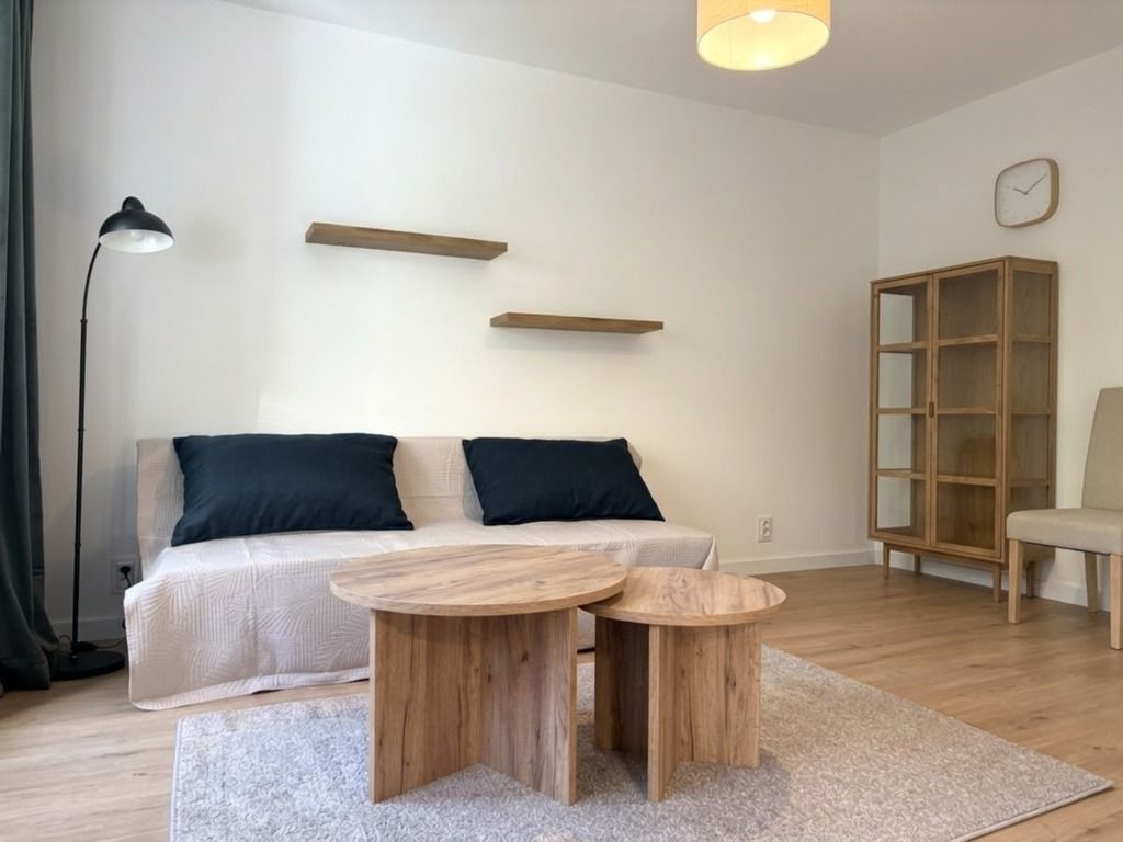 Warszawa · ul. Szczepana Grzeszczyka — 3