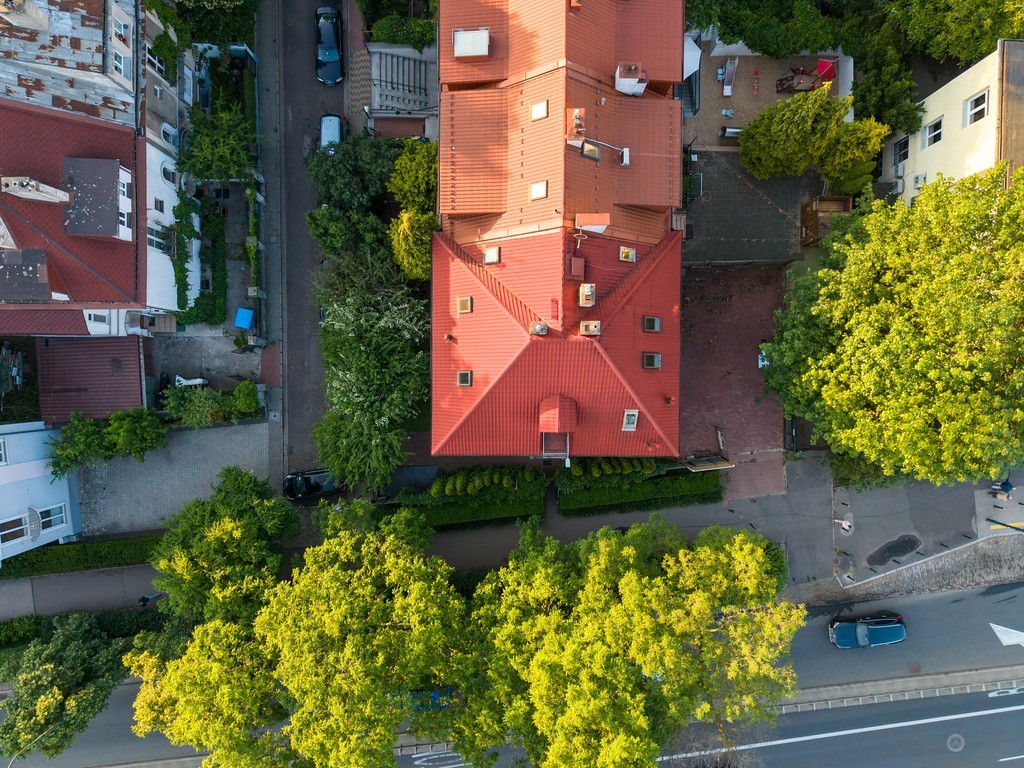Warszawa — 16