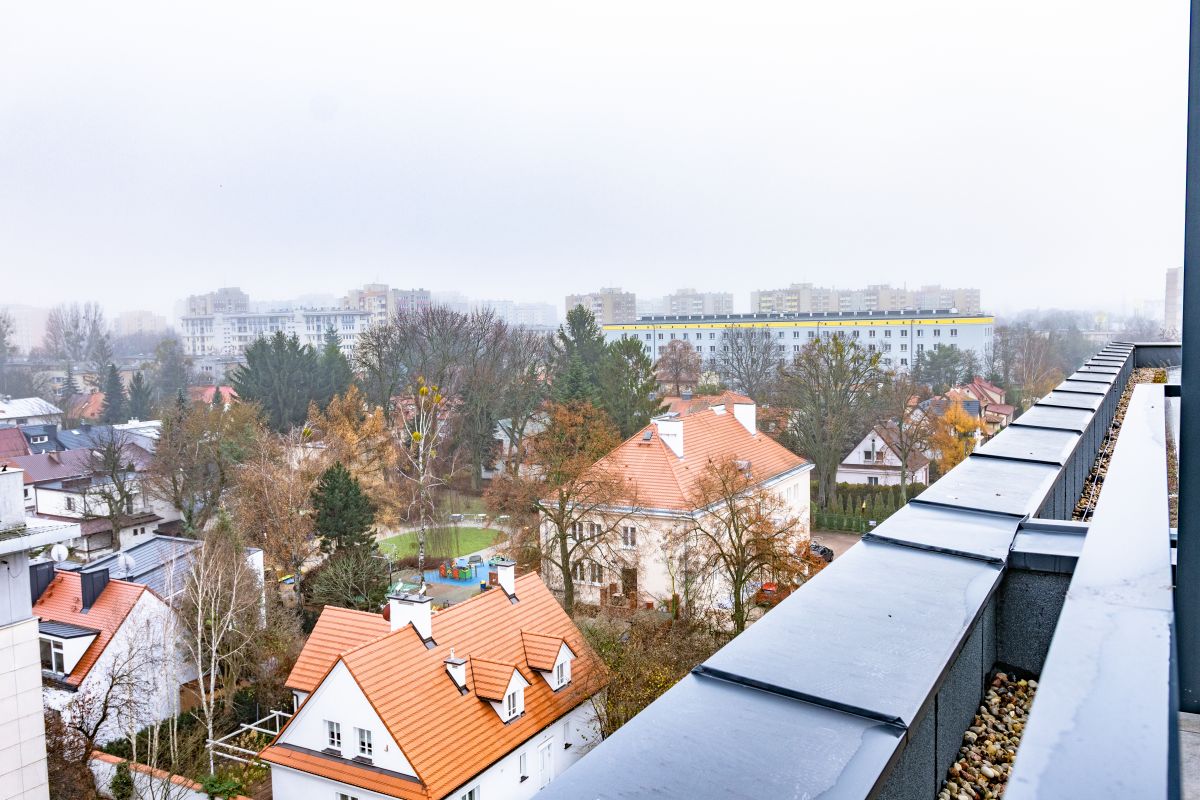 Warszawa · ul. Erazma Ciołka — 9