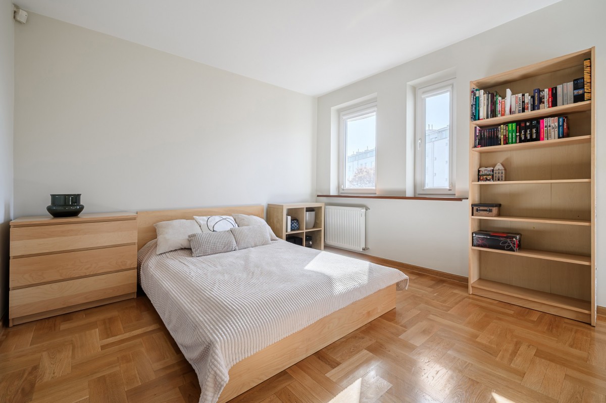 Warszawa · Praga-Południe — 10