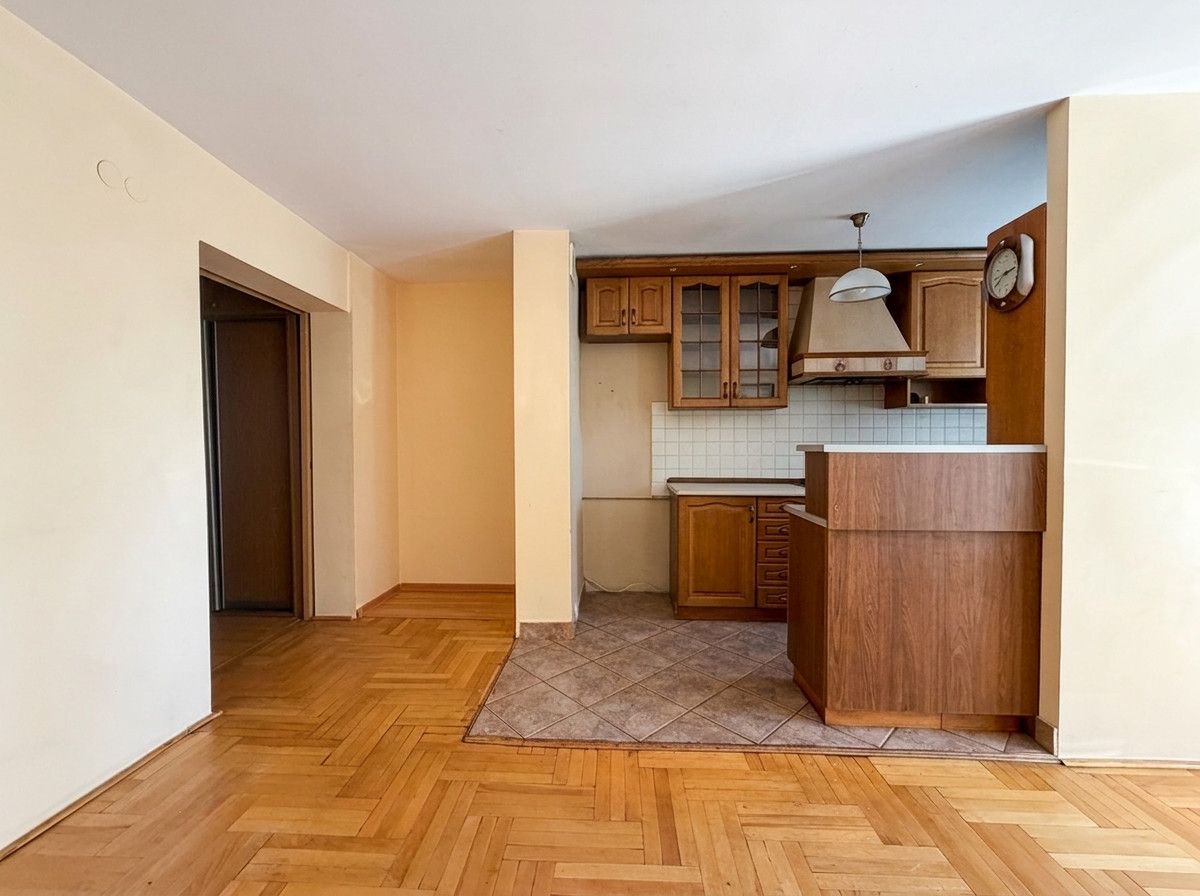 Warszawa · ul. Bełdan — 12