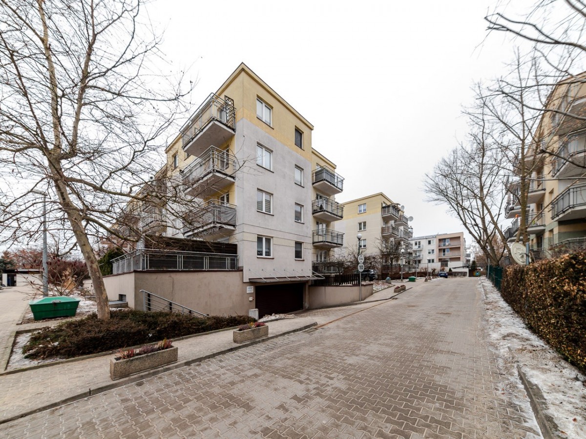Warszawa · ul. Skarbka z Gór — 14