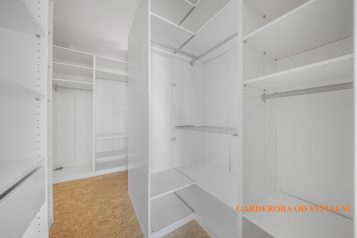 Warszawa · ul. Batalionów Chłopskich — 12