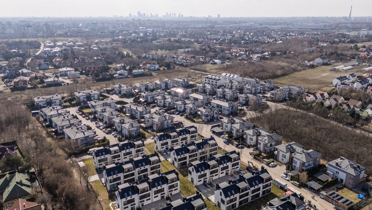 Warszawa · ul. Piasta Kołodzieja — 18
