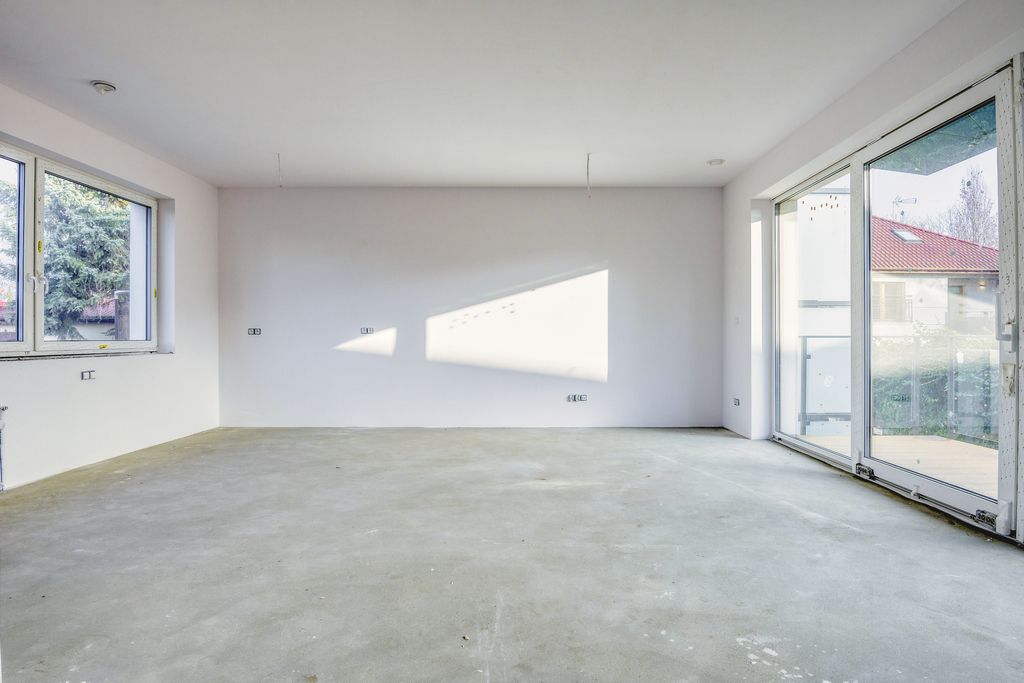 Warszawa · ul. Prozy — 28
