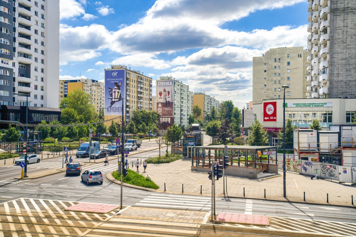 Warszawa · ul. Wolska — 9