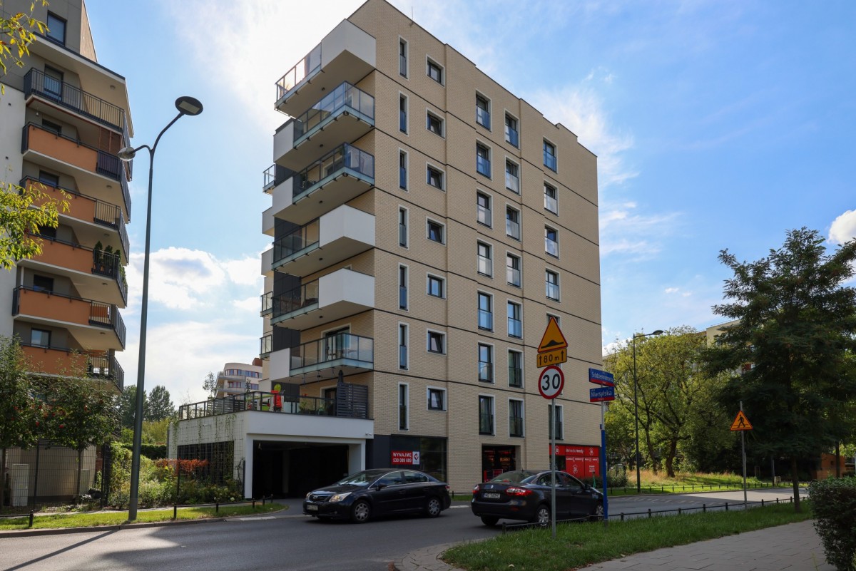 Warszawa · ul. Śródziemnomorska — 23