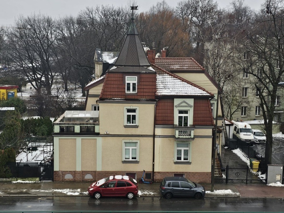 Warszawa · ul. Globusowa — 11