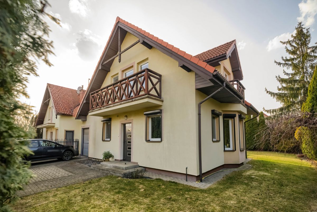 Łomianki · ul. Działkowa — 19