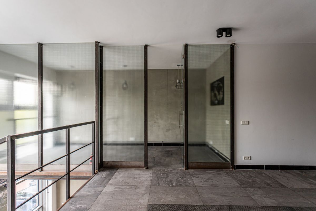 Warszawa · ul. Jana Pawła Woronicza — 12