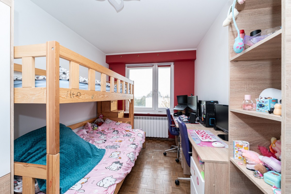 Ożarów Mazowiecki · ul. Poznańska — 5