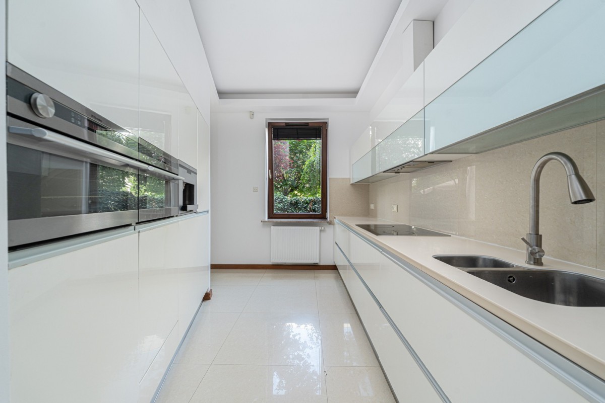 Warszawa · ul. Franciszka Klimczaka — 4