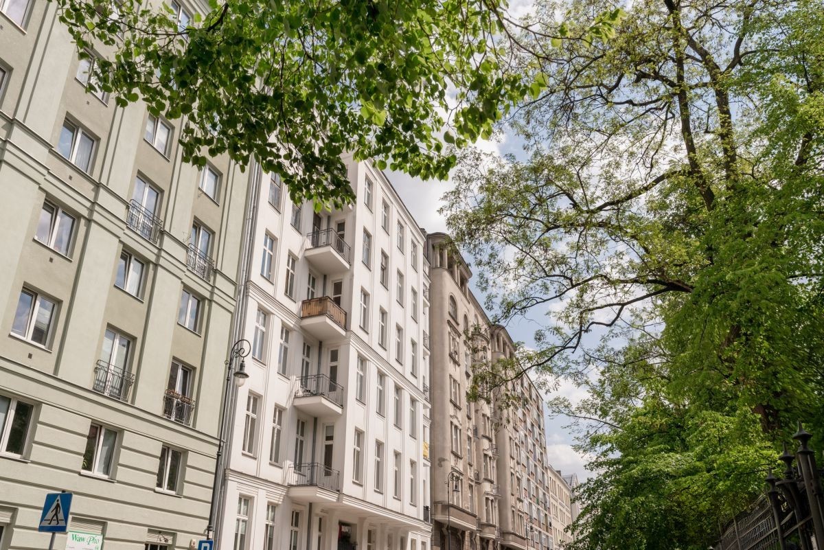 Warszawa · ul. Stanisława Noakowskiego — 16