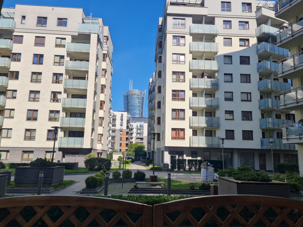 Warszawa · ul. Giełdowa — 5