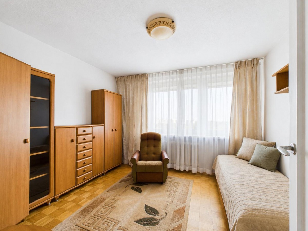 Warszawa · ul. Oskara Langego — 4