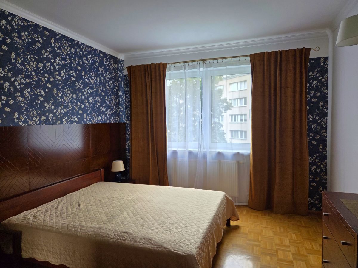 Warszawa · ul. Wrzeciono — 6