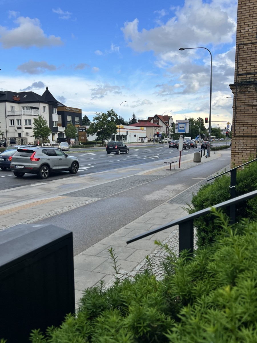 Warszawa · ul. Wiertnicza — 32