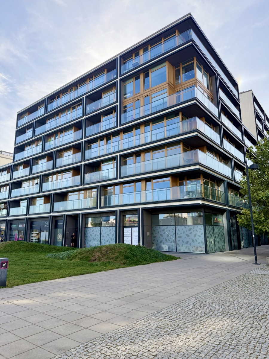 Warszawa · ul. Kolejowa — 14