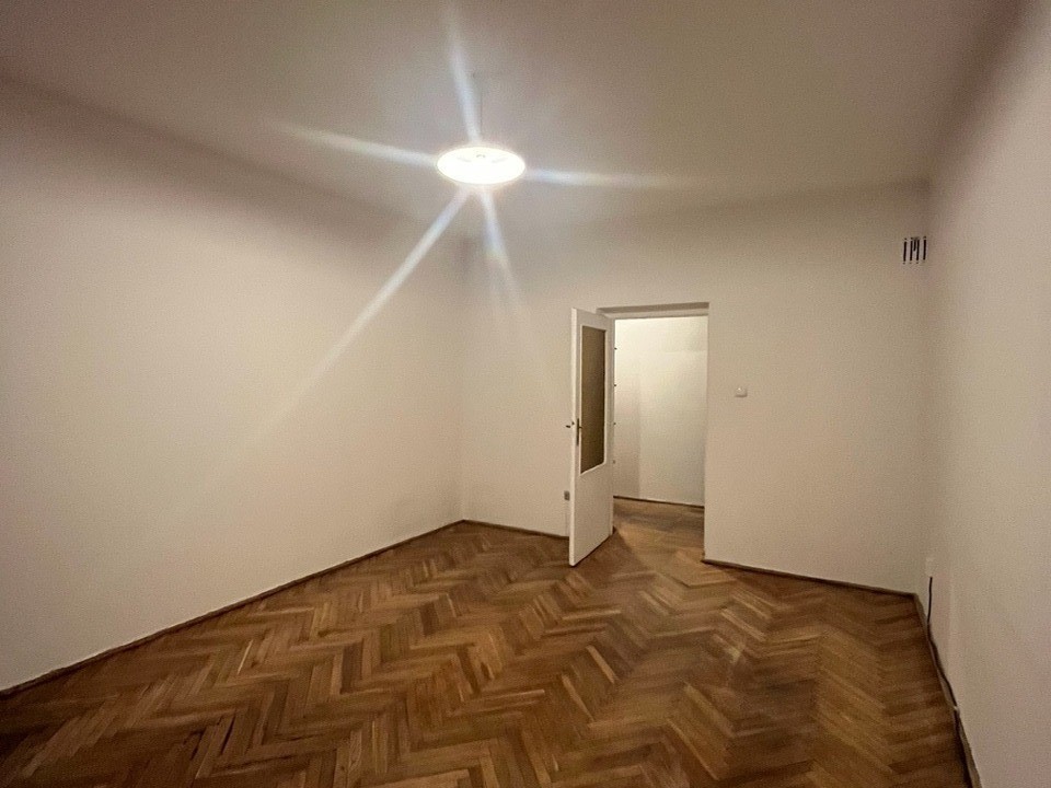 Warszawa · ul. Emilii Plater — 4