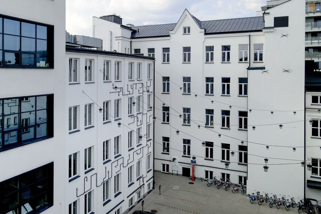 Warszawa · ul. Grochowska — 12