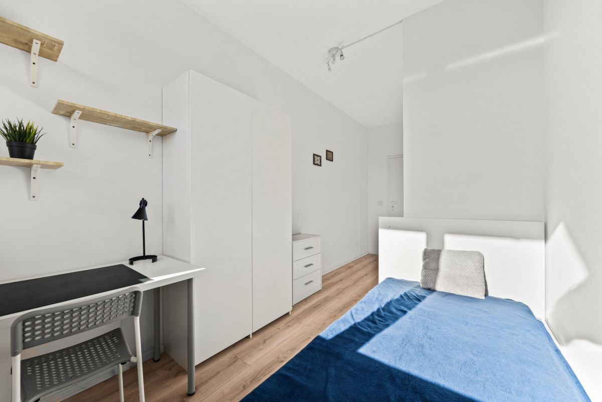 Warszawa · ul. Kraski — 23
