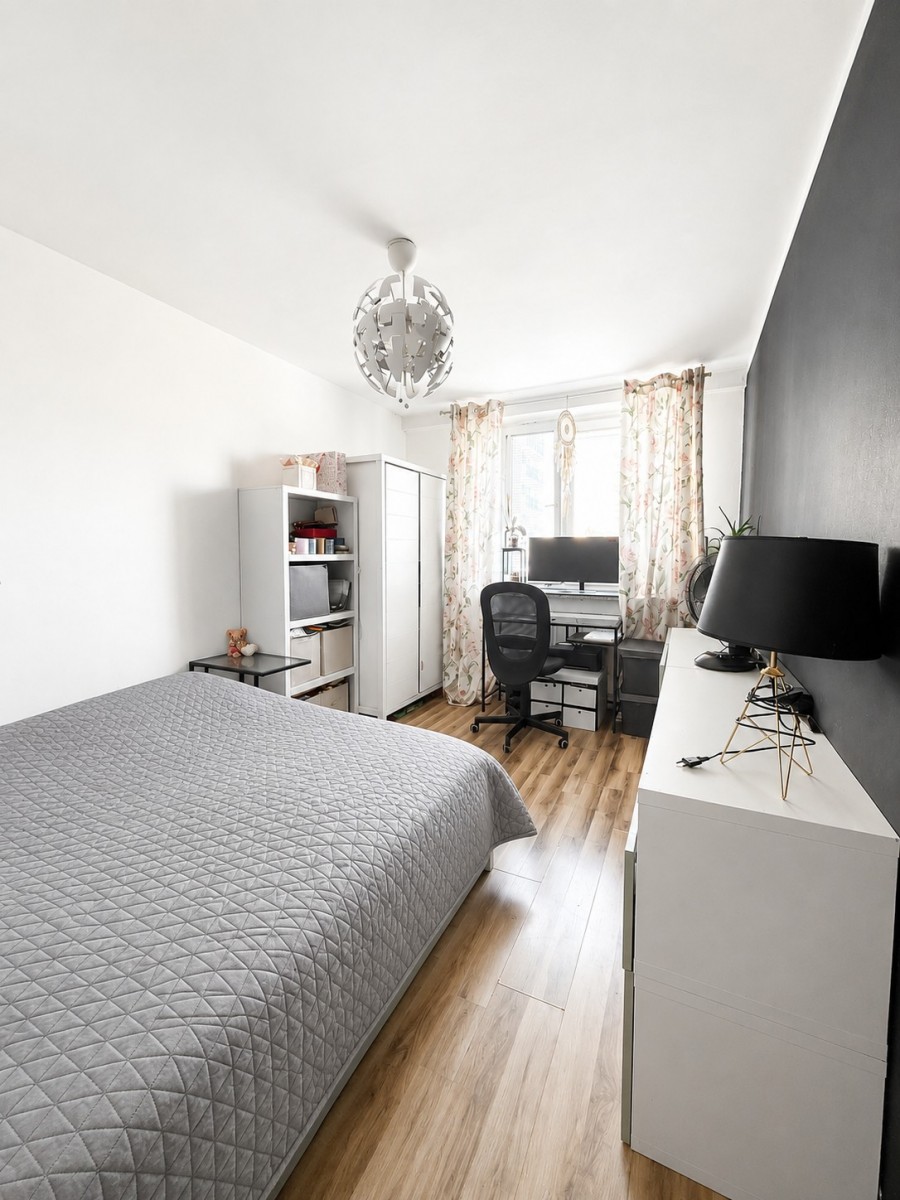 Warszawa · ul. Grenadierów — 10