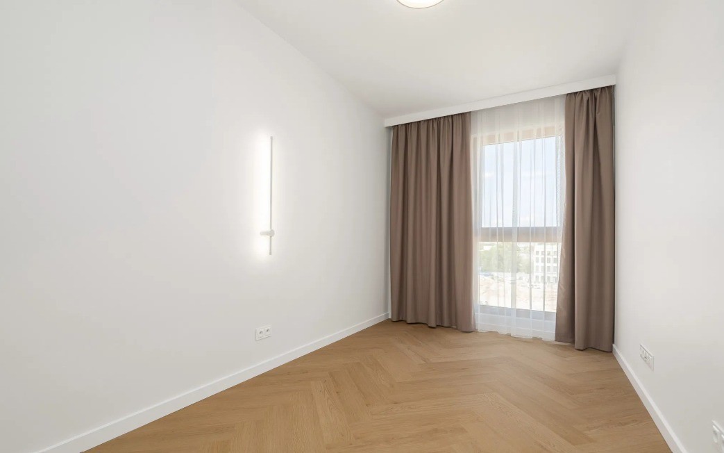Warszawa · ul. Prosta — 9